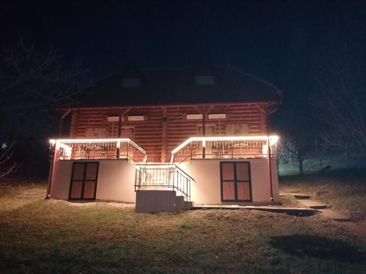 Apartmani Zuti Leptir Врдник Экстерьер фото