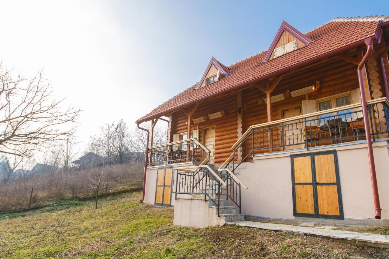 Apartmani Zuti Leptir Врдник Экстерьер фото